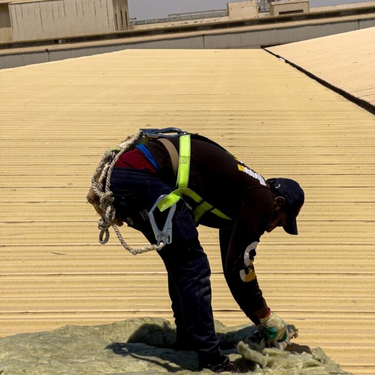 hills-scitra-square15-compressed