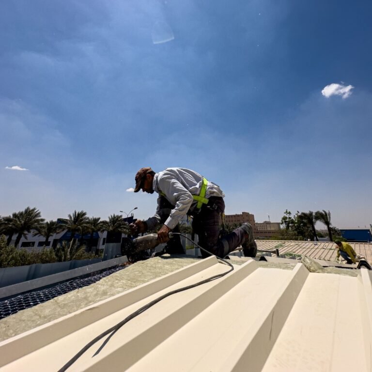 hills-scitra-square16-compressed